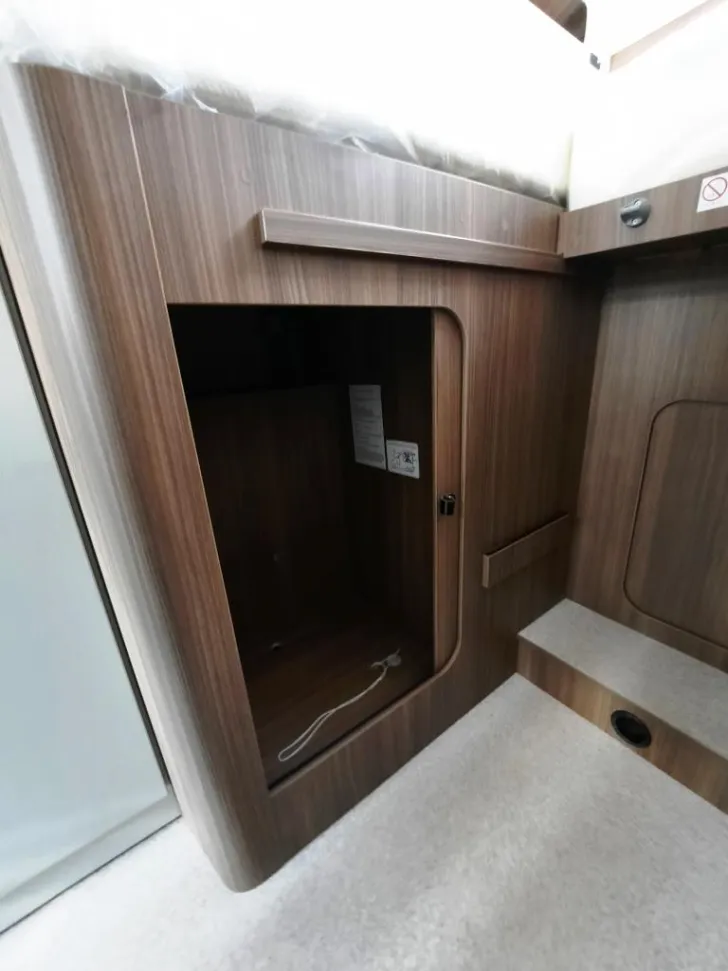 Fahrzeugbild LMC Cruiser 740 EL Verfüg./Sparen 6.521,- € #13
