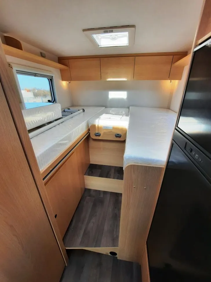Fahrzeugbild Sunlight T SUB TS67 Verfüg./Sparen Sie 7.401,- € #10