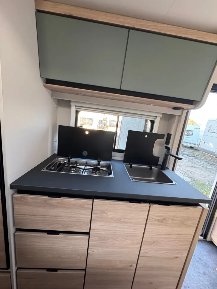 Fahrzeugbild Dethleffs Camper 560 FMK #8