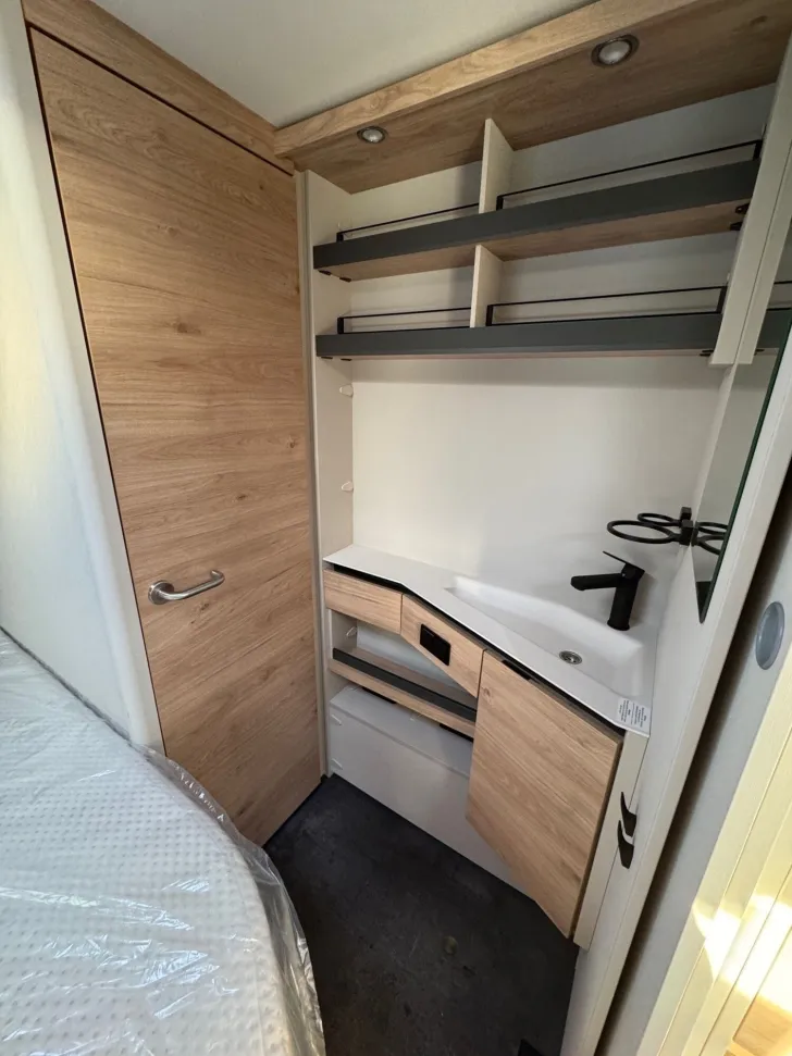 Fahrzeugbild Dethleffs Camper 560 FMK #9