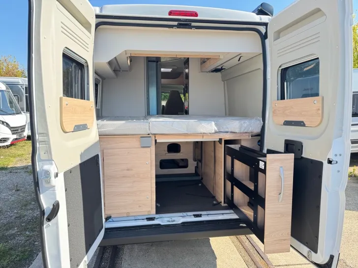 Fahrzeugbild Dethleffs Globetrail 600 DR Fiat Frühjahrs-Sale #16