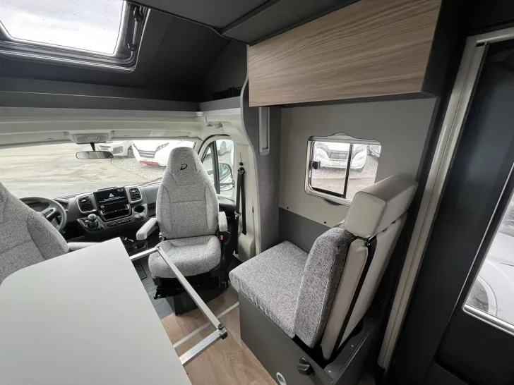 Fahrzeugbild Dethleffs Trend T 7057 DBL #14