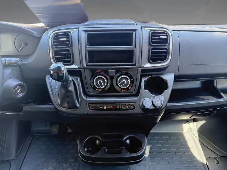 Fahrzeugbild Dethleffs Globetrail 540 DR Fiat Frühjahrs-Sale #9