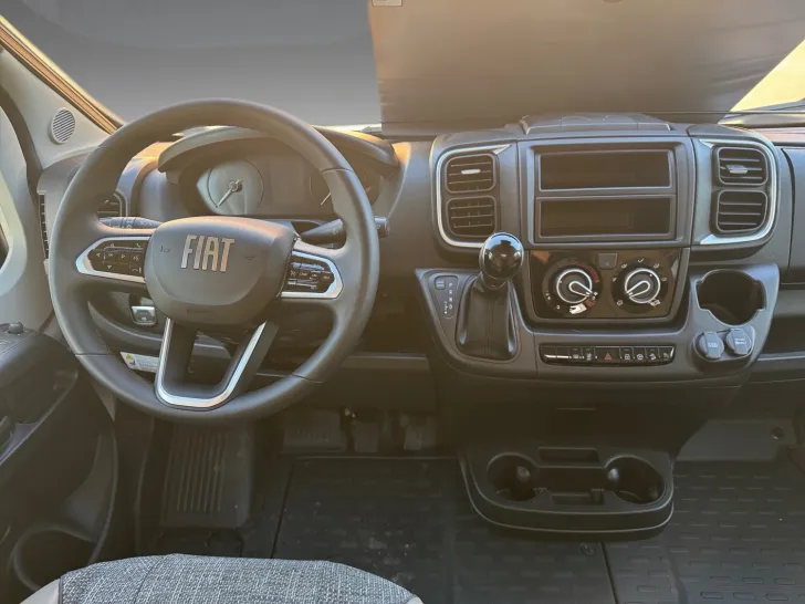 Fahrzeugbild Dethleffs Globetrail 540 DR Fiat Frühjahrs-Sale #10