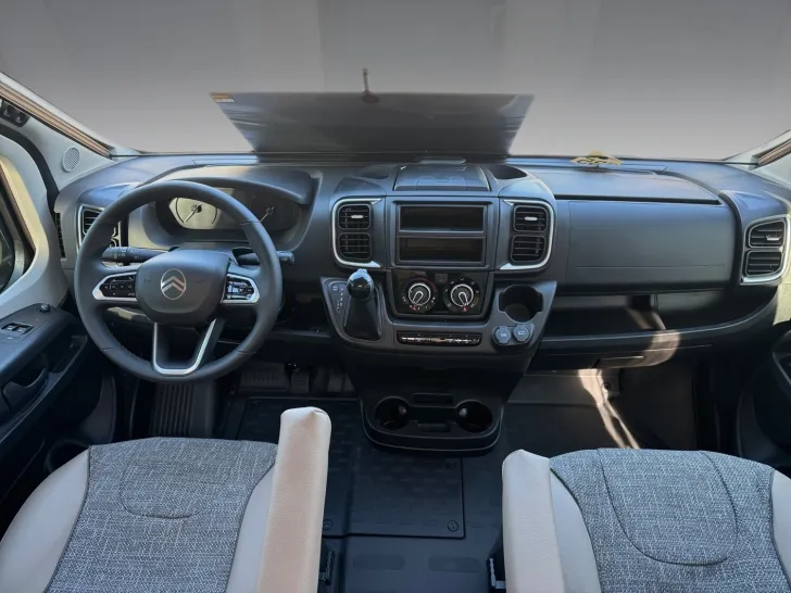 Fahrzeugbild Dethleffs Globetrail 600 DR Citroen Frühjahrs-Sale #10