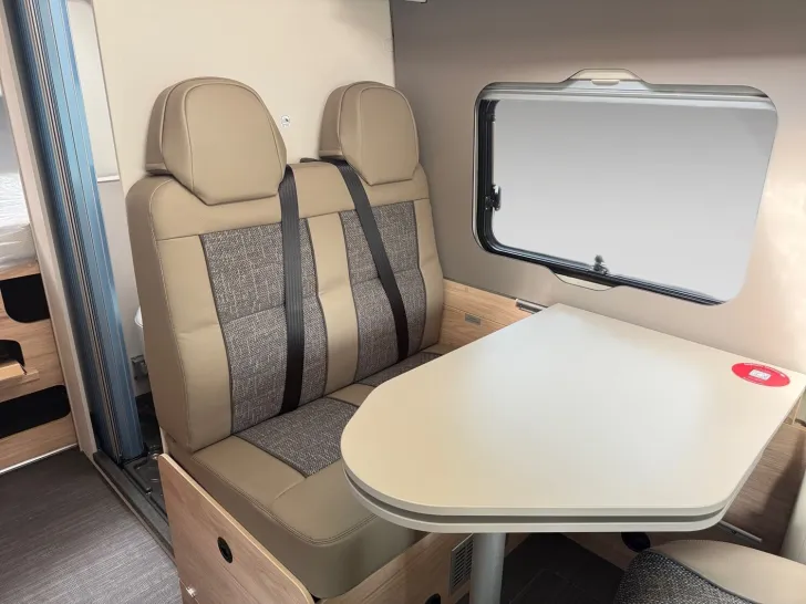 Fahrzeugbild Dethleffs Globetrail 600 DS Fiat Frühjahrs-Sale #12