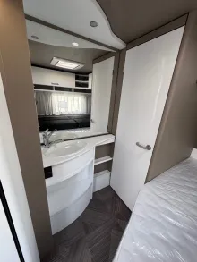 Fahrzeugbild Dethleffs c-go 495 FR #9