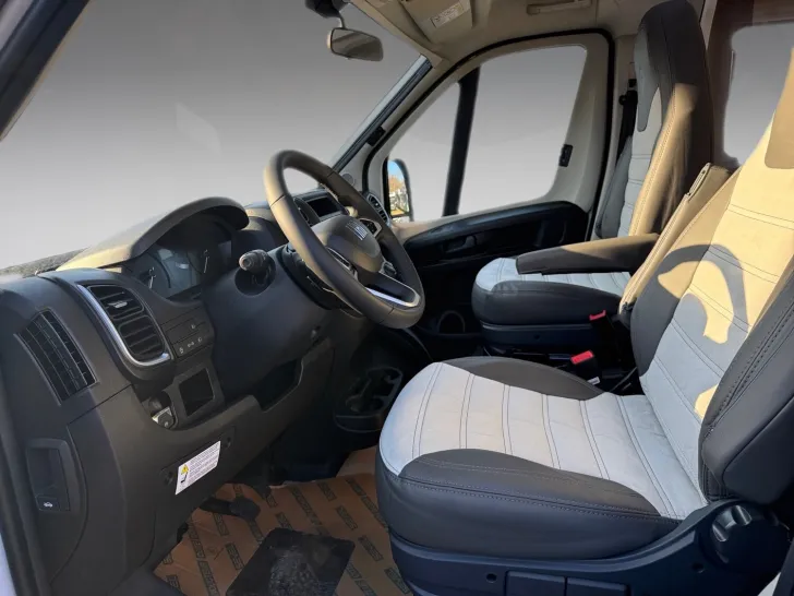 Fahrzeugbild Sunlight Adventure T 68C Ready to Roll? Abverkaufspreis! #8