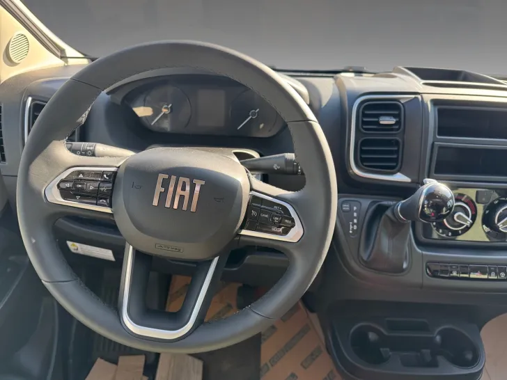 Fahrzeugbild Sunlight Adventure T 67S Keep on Rolling Aktionspreis! #9