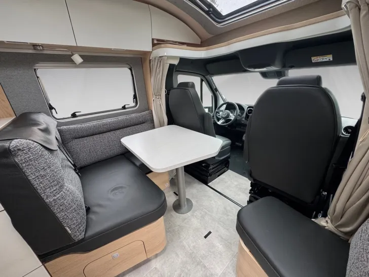 Fahrzeugbild Hymer B-Klasse ML T BlackLine 780 #11