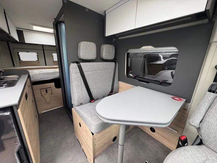 Fahrzeugbild Dethleffs Globetrail 600 DS Fiat #12