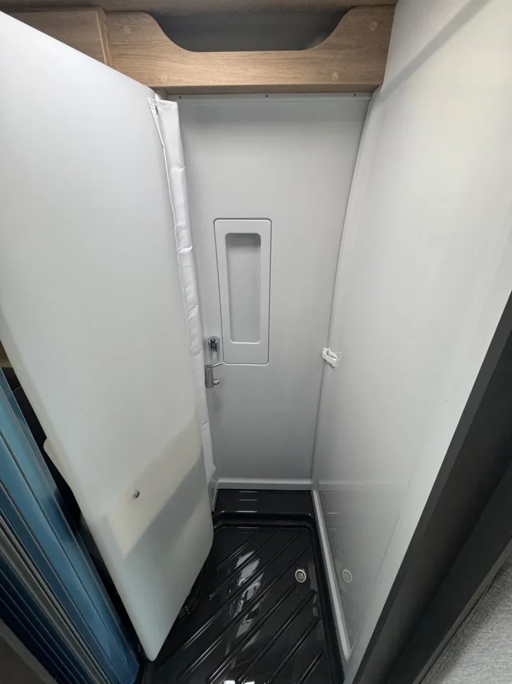 Fahrzeugbild Dethleffs Globetrail 600 DS Fiat #16