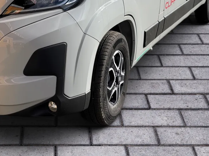 Fahrzeugbild Sunlight Adventure Cliff 602 Keep on Rolling #7