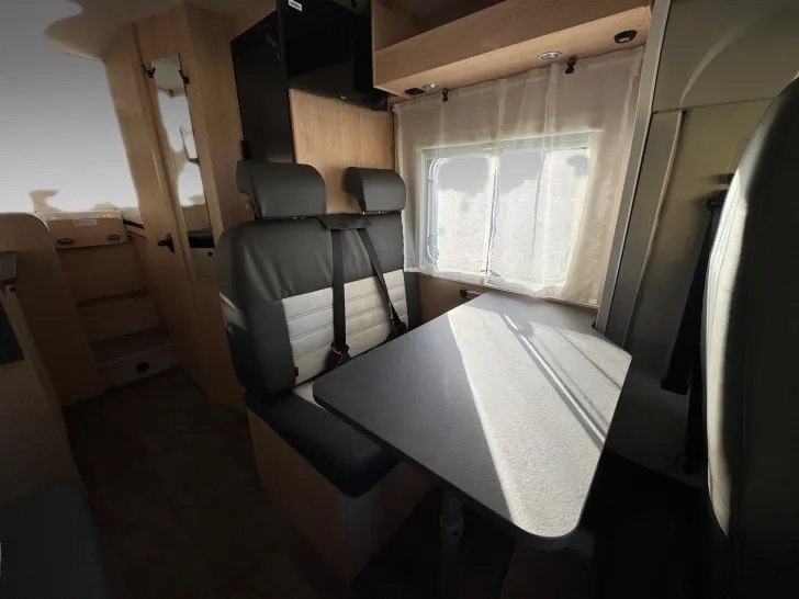 Fahrzeugbild Sunlight Adventure V 67S ESCAPE THE EVERYDAY-Aktion #12