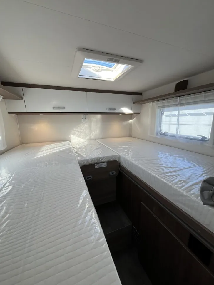 Fahrzeugbild Carado pro+ V 337 #10