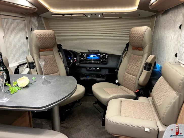 Fahrzeugbild Carthago c-tourer I 143 LE MB (422) #22