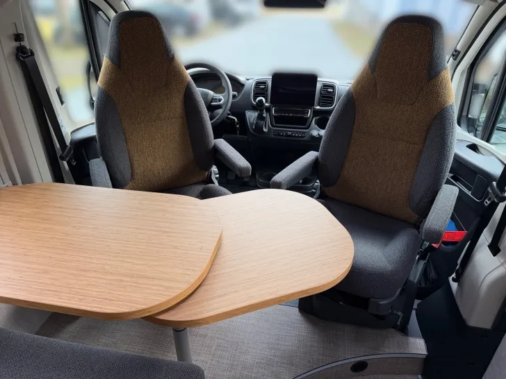 Fahrzeugbild Hymer Redwood 601 #11