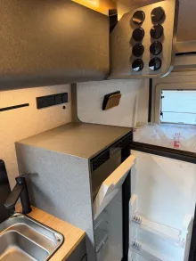 Fahrzeugbild Hymer Redwood 601 "Explorer" Schlafdach-Dieselheizung #14