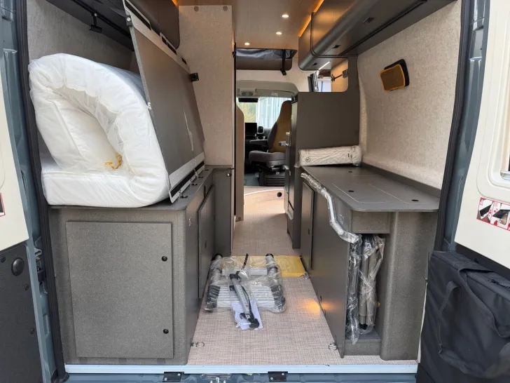 Fahrzeugbild Hymer Redwood 601 "Explorer" Schlafdach-Dieselheizung #24