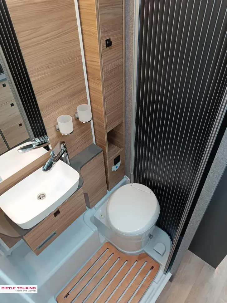 Fahrzeugbild Dethleffs Trend Active T 6617 EB ACC, Hubbett #12