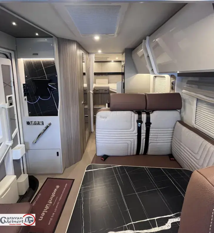 Fahrzeugbild Bürstner Lyseo I 690 G #13