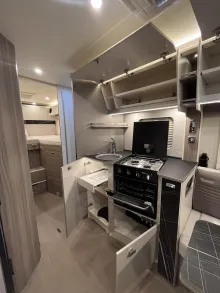 Fahrzeugbild Bürstner Lyseo I 727 G #14