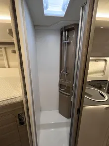 Fahrzeugbild Bürstner Lyseo I 727 G #15