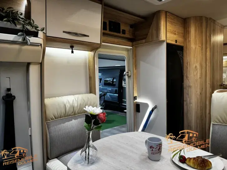 Fahrzeugbild Eura Mobil Profila T 720 EB #13