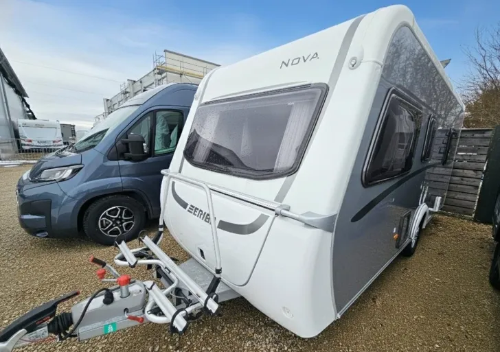 Fahrzeugbild Hymer Eriba Eriba Nova Light 442 1600kg, Autark, AL-KO Mover #25