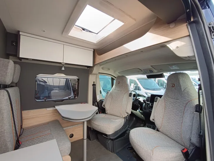Fahrzeugbild Dethleffs Globetrail 75K 640 ES Fiat Maxi, Combi 6D #4