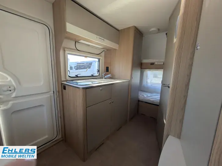 Fahrzeugbild LMC Sassino 390 K Fliegenschutztür/Anti-Schlingerkupplung/1,36t #7