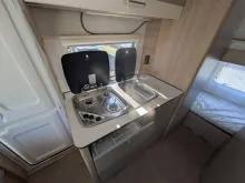 Fahrzeugbild LMC Sassino 390 K Fliegenschutztür/Anti-Schlingerkupplung/1,36t #9