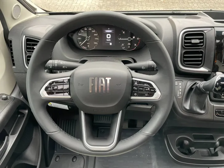 Fahrzeugbild Weinsberg CaraCompact 600 MEG EDITION [PEPPER] #11