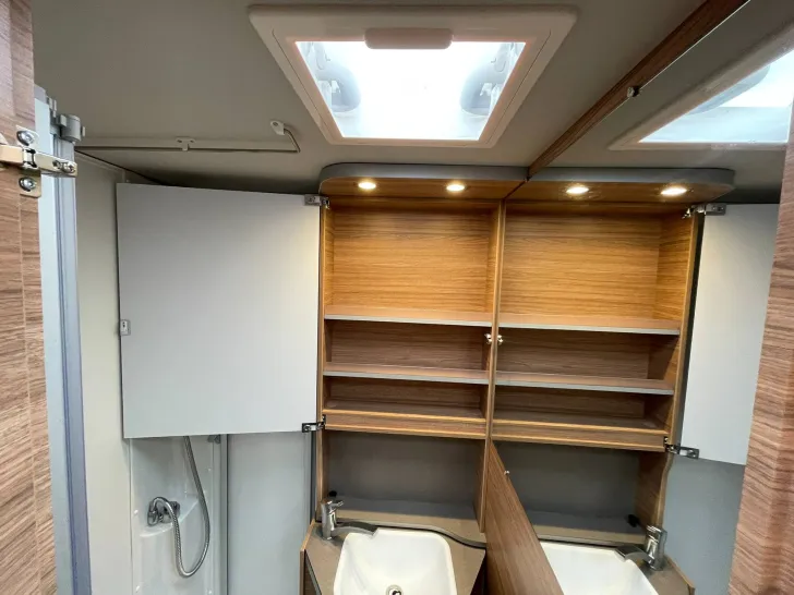 Fahrzeugbild Weinsberg CaraCompact 600 MEG EDITION [PEPPER] #38