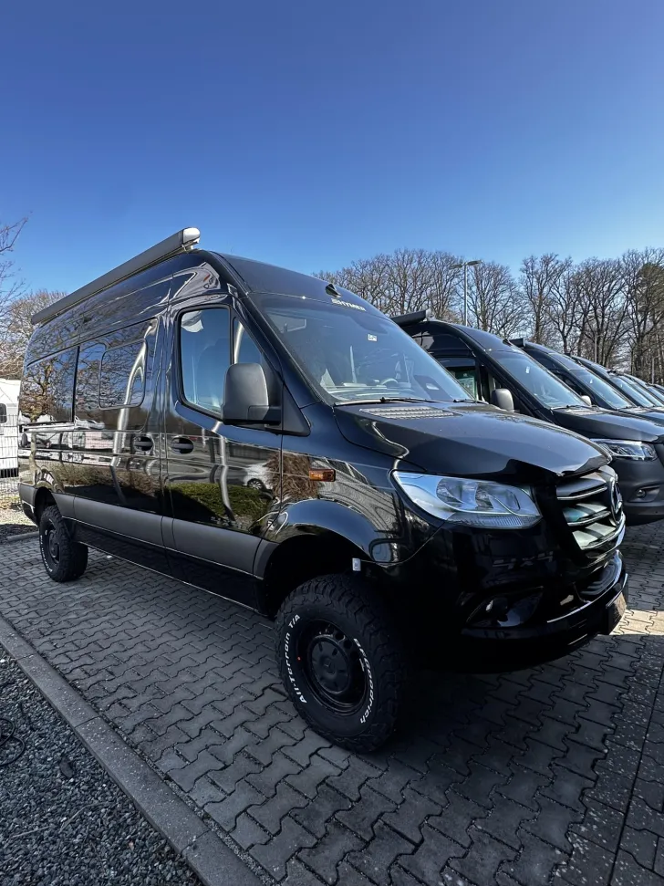 Fahrzeugbild Hymer Grand Canyon S 600 #1