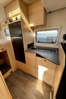 Fahrzeugbild Sunlight T SUB TS67 5 Sitzplätze & Dometic Klima #8
