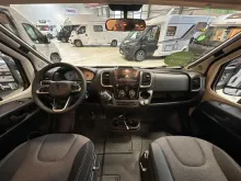 Fahrzeugbild Crosscamp EXPDN T 7.0 E Hubbett / Markise / Navi / RFK #8