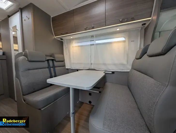 Fahrzeugbild Etrusco A 7300 DB #8