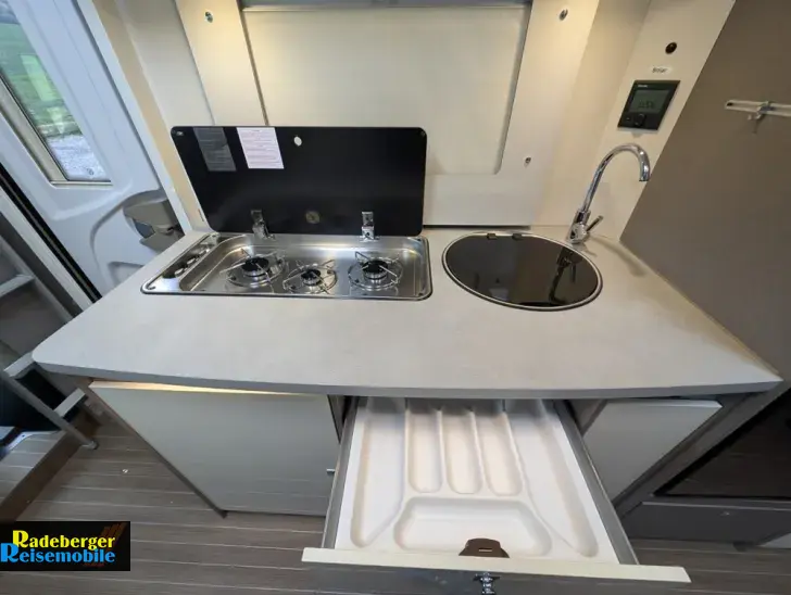 Fahrzeugbild Etrusco A 7300 DB #11