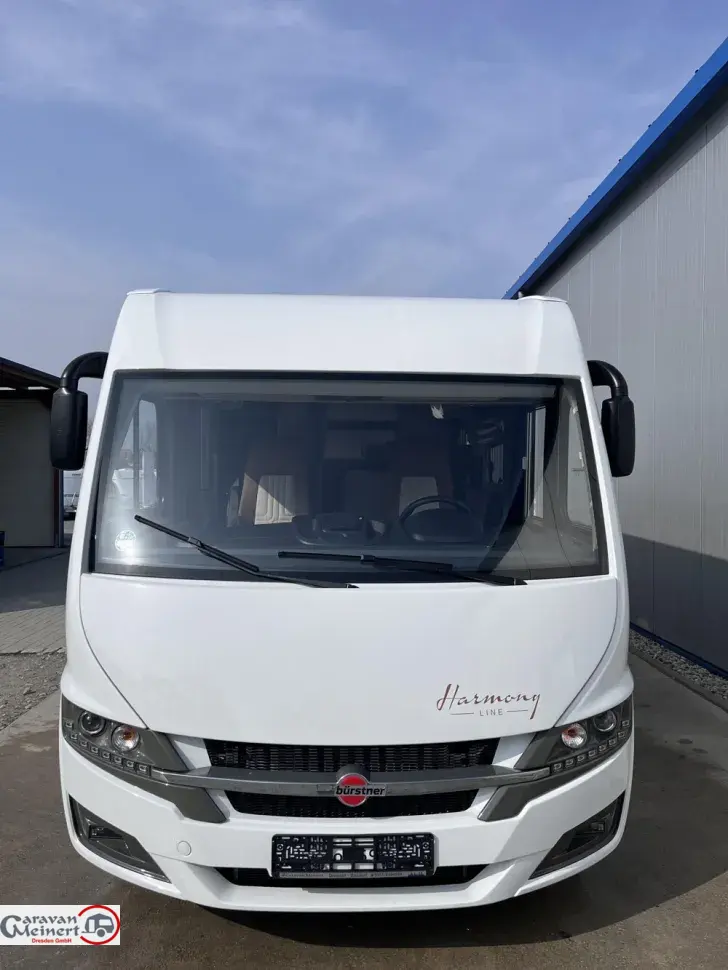 Fahrzeugbild Bürstner Lyseo I 690 G #4