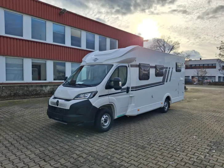 Fahrzeugbild Carado T 447 #8