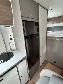 Fahrzeugbild Etrusco A 7300 DB 6 Sitzplätze #10