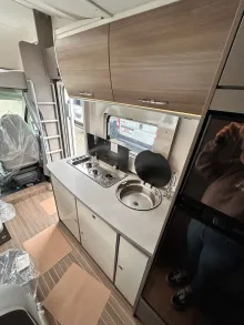 Fahrzeugbild Etrusco A 7300 DB 6 Sitzplätze #9