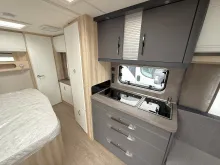 Fahrzeugbild Hobby De Luxe 495 WFB Modell 2026 ausgestellt! #14