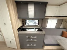 Fahrzeugbild Hobby De Luxe 495 WFB Modell 2026 ausgestellt! #21