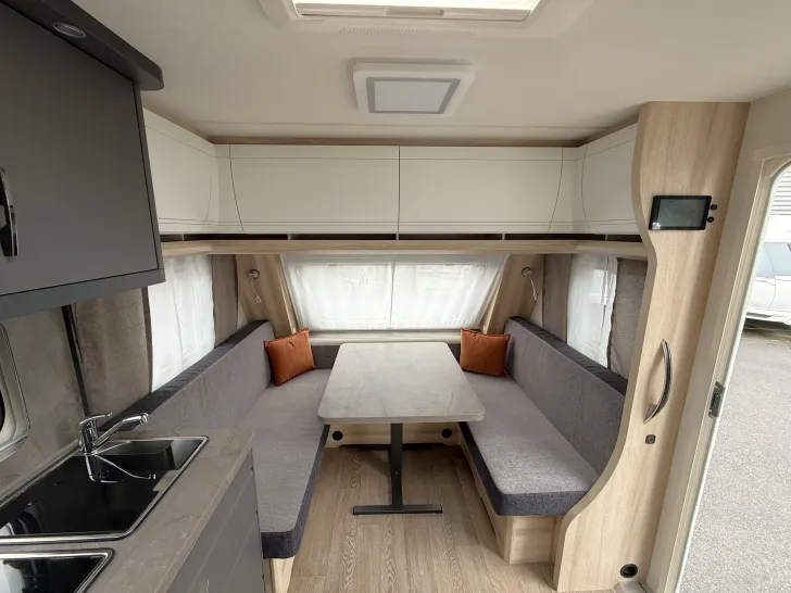 Fahrzeugbild Hobby De Luxe 495 WFB Modell 2026 ausgestellt! #26