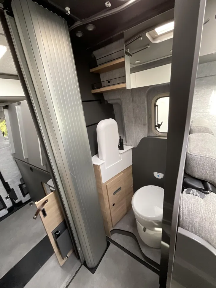 Fahrzeugbild Dethleffs Globetrail Performance 600 DR VW Markise, Solar #8