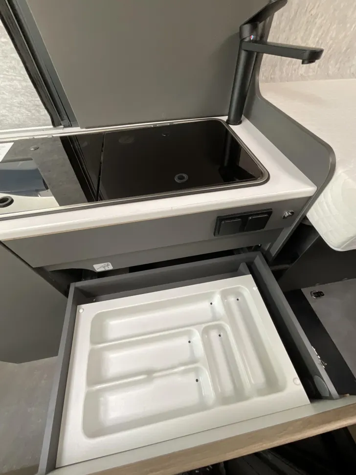 Fahrzeugbild Dethleffs Globetrail Performance 600 DR VW Markise, Solar #11