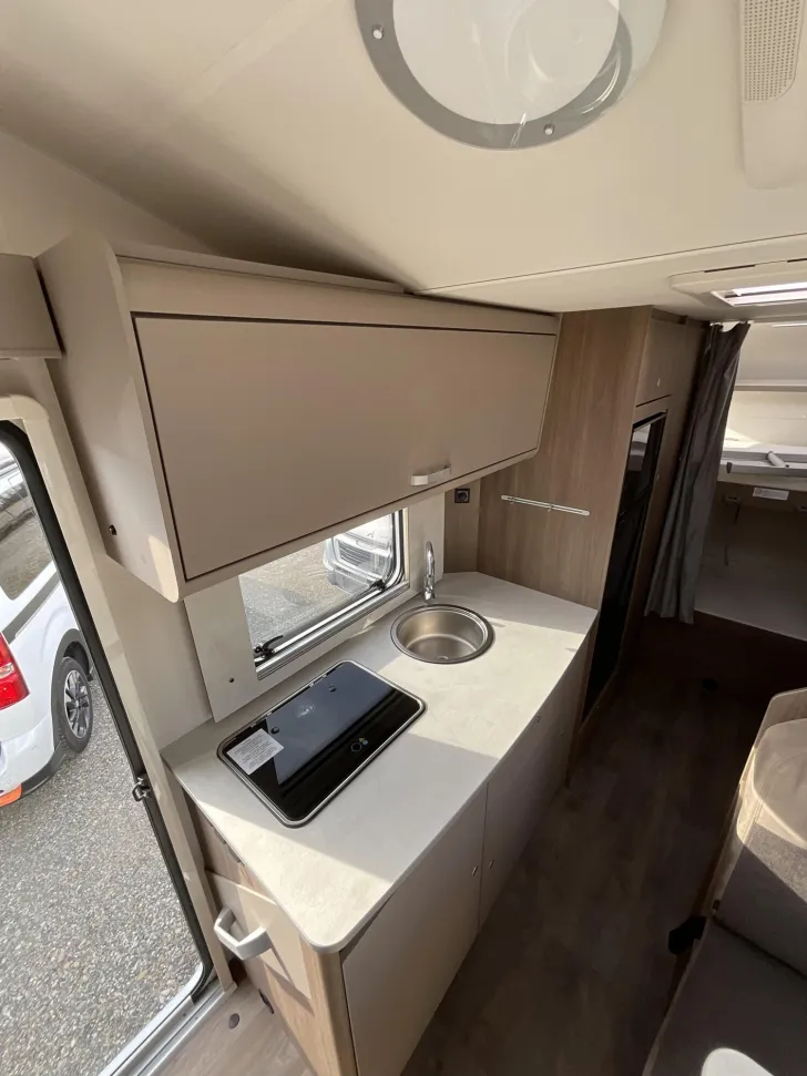 Fahrzeugbild Carado pro A 361 Markise, Solar, Navi, Smart-TV, Sat #13