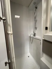 Fahrzeugbild Carado pro A 361 Markise, Solar, Navi, Smart-TV, Sat #15